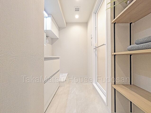 洗面 シーアイマンション駒場A棟 13階/-