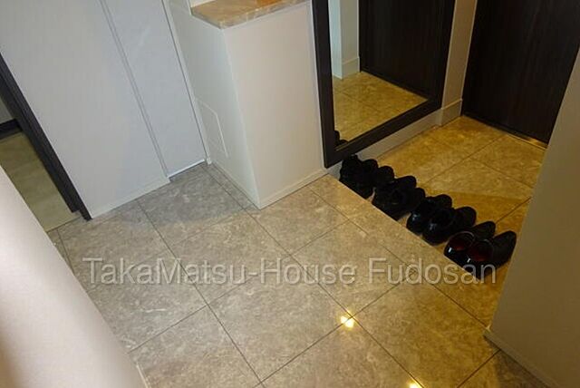 玄関 ザ・パークハウス大森タワー23階 23階/-