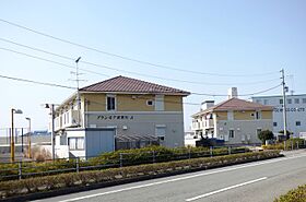 グランモア那賀川　A棟 102 ｜ 徳島県阿南市那賀川町工地239-3（賃貸アパート2LDK・1階・59.90㎡） その1