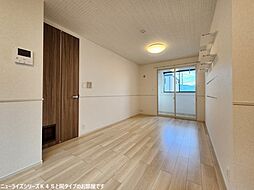 ファミリア・フェリーチェ 101 1階1LDKのリビング/ダイニング