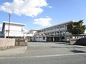 鳥栖市立田代中学校（806m）