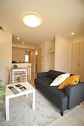 indigoblue 107 1階2LDKのリビング/ダイニング