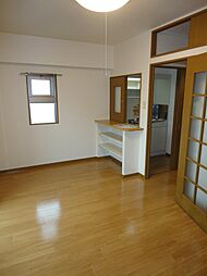 居間