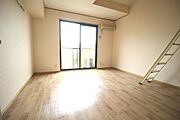 ロフト付のお部屋