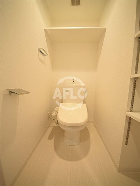 画像8:レオンコンフォート難波南　シャワートイレ