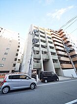 インプルーブ難波ウエスト  ｜ 大阪府大阪市浪速区桜川2丁目（賃貸マンション1R・8階・30.25㎡） その1