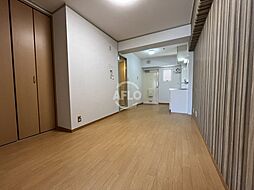 居間