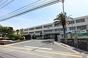 福津市立福間中学校（844m）