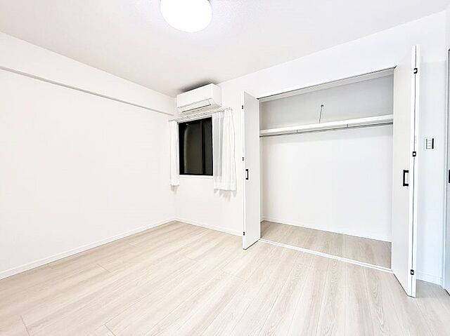 寝室 ロイヤルステージ北野 4階/-