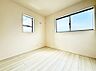 室内：11号棟  ■落ち着いた雰囲気のお部屋で心が安らぐ空間