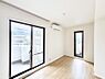 室内：■落ち着いた色合いのお部屋で穏やかな時間を楽しめます