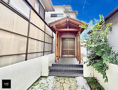 外観：■家族みんなが笑顔で過ごせる、安心感のある住まい