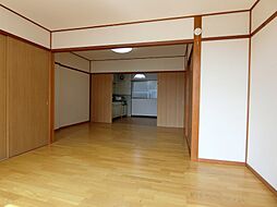 居間