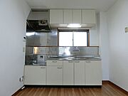 2口コンロ設置可能な広めのキッチン。