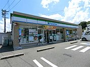 ファミリーマート 中津川苗木南店（575m）