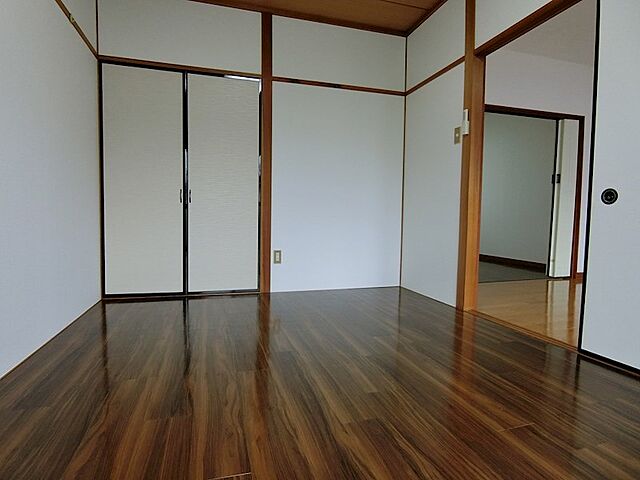 寝室