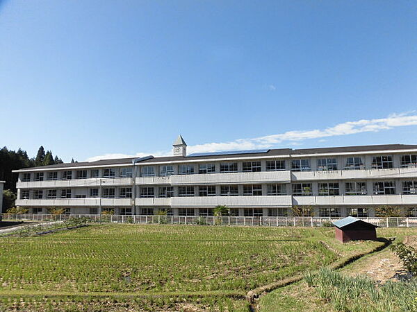 画像6:恵那市立恵那東中学校（3186m）