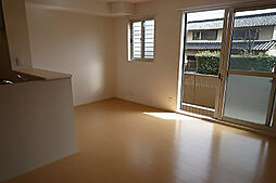 フローレス サクラ 1階2LDKのリビング/ダイニング