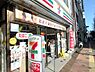 周辺：【コンビニエンスストア】セブンイレブン 文京本郷4丁目店まで316ｍ