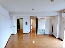 パインヒル上町 5階2LDKのリビング/ダイニング