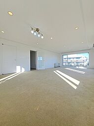 東高ペアシティサガン東北沢 4階3SLDKのリビング/ダイニング