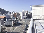 秋田町メイン通り