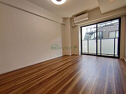 東京メトロ日比谷線 中目黒駅 徒歩6分の賃貸マンション 2階1Kのリビング/ダイニング