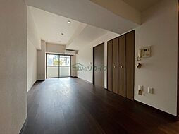 京王井の頭線 神泉駅 徒歩4分の賃貸マンション 2階1LDKのリビング/ダイニング