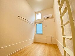 JR山手線 新大久保駅 徒歩7分の賃貸アパート 1階ワンルームのリビング/ダイニング