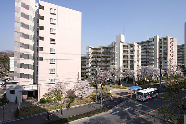 UR香里ヶ丘けやき東街 ｜大阪府枚方市香里ケ丘3丁目(賃貸マンション1DK・8階・37.32㎡)の写真 その14