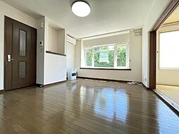 居間