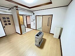 居間