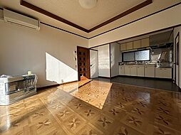 居間