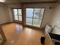 居間
