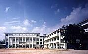 神戸市立真野小学校（702m）