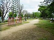 下中島公園（237m）