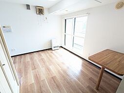 エクシード美香保 305 3階1Kのリビング/ダイニング