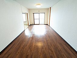 コスモロイヤルB棟 3LDKの写真