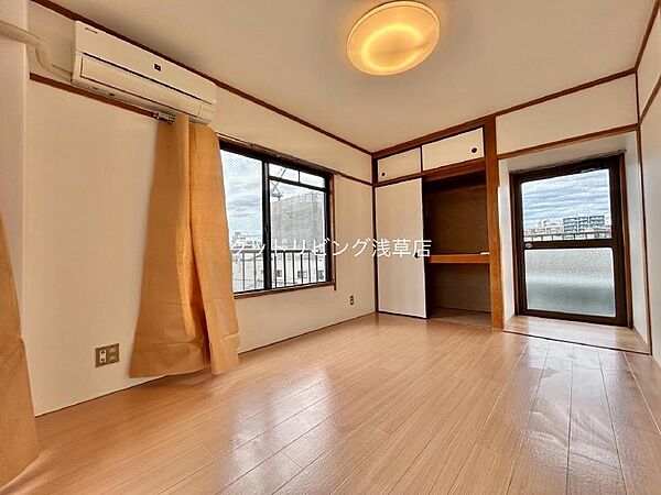 居室・リビング