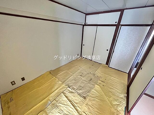 寝室