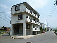 愛媛県今治市東鳥生町4丁目8-37：物件画像／株式会社みかん不動産　レオパレス21パートナーズ今治