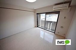 ロイヤルマンションC.O.R 3階ワンルームのリビング/ダイニング