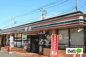 コンビニ「セブンイレブン泉塚店まで1288m」