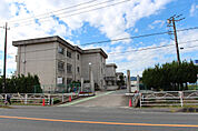 北茨城市立中郷第一小学校まで1169m