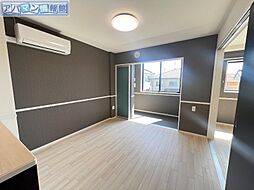 新潟市西区内野西2丁目新築アパート 2階2LDKのリビング/ダイニング