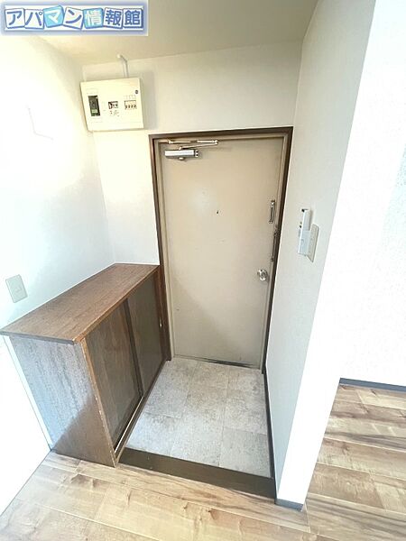 玄関