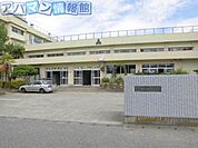 新潟市立石山中学校 548m
