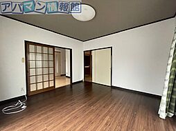 居間