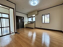 居間