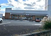 セブンイレブン 伊東川奈店（928m）